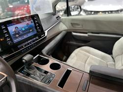 تويوتا سيينا